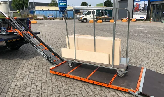 Rampe chargement moto Neo Dyne Actualité 3